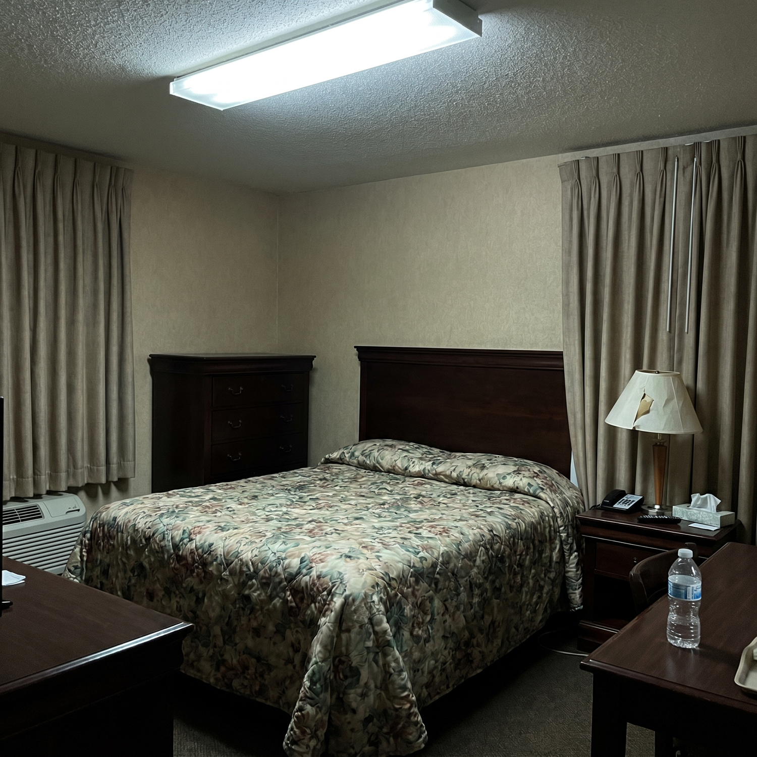 Guest room as listed, before restaging